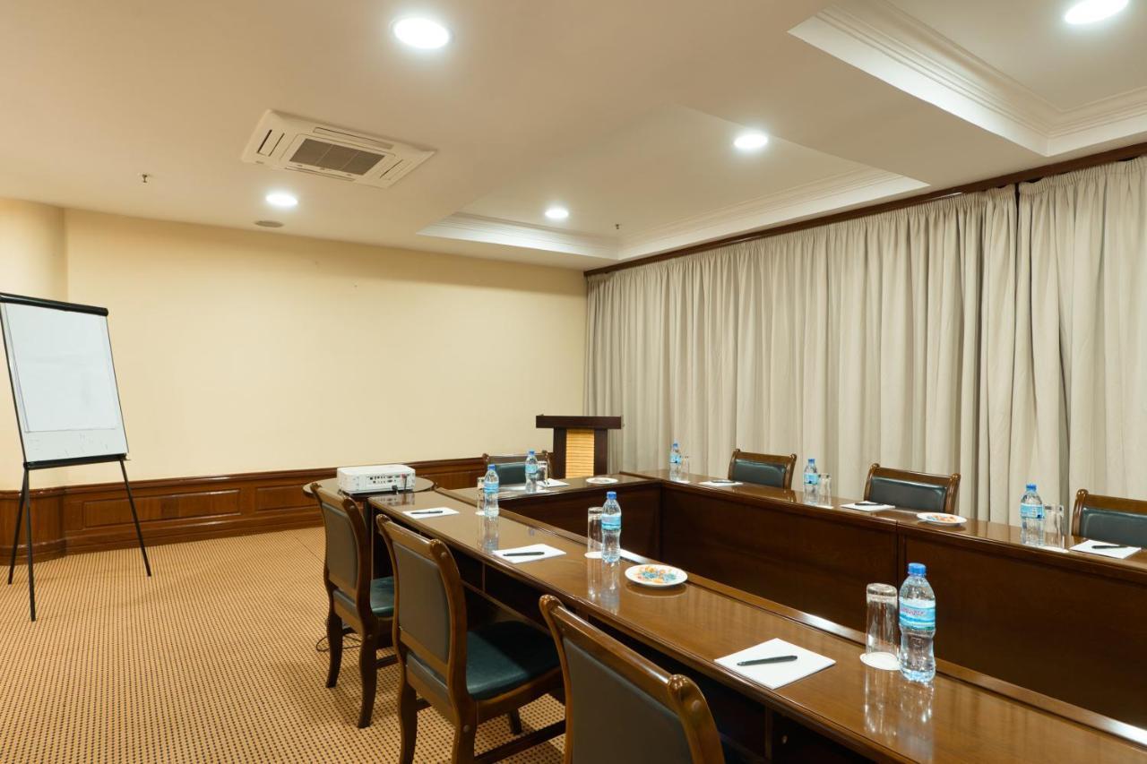 Kibo Palace Hotel Arusha Kültér fotó